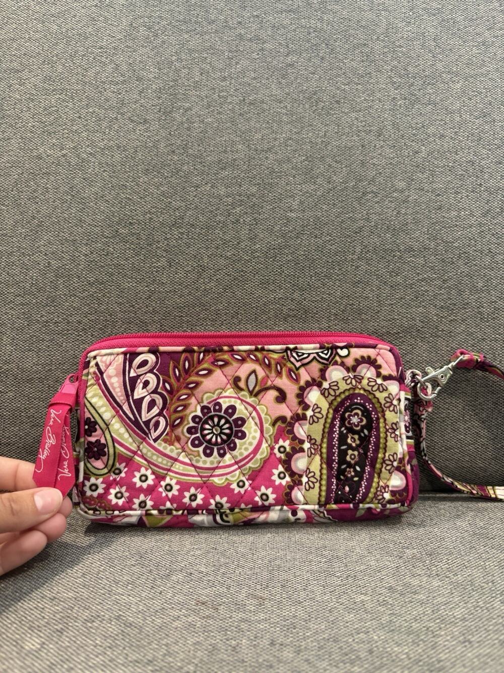 Vera Bradley “ Very Berry” Wristlet Wallet Combo Zipper Closure Around